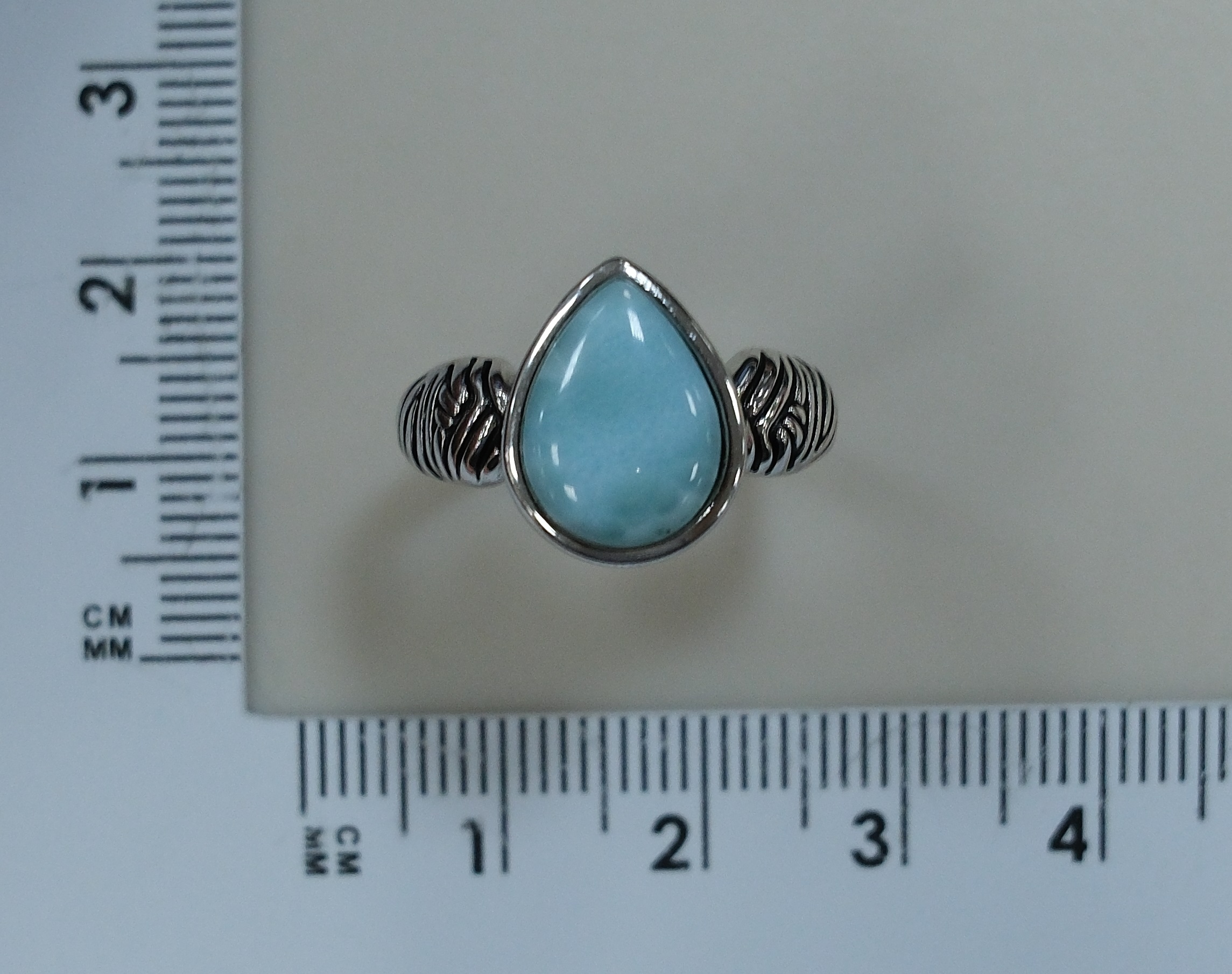Серебряное кольцо с ларимаром